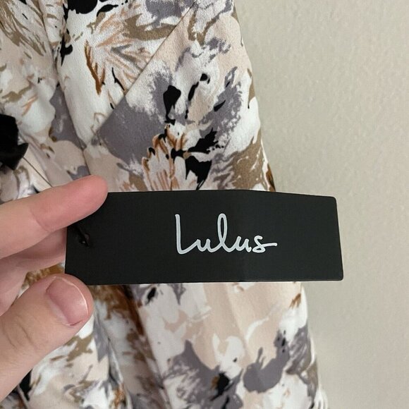 Lulus Women XL More Than Charming Blush Floral Print Lace-Up Maxi Dress NWT - Picture 14 of 15